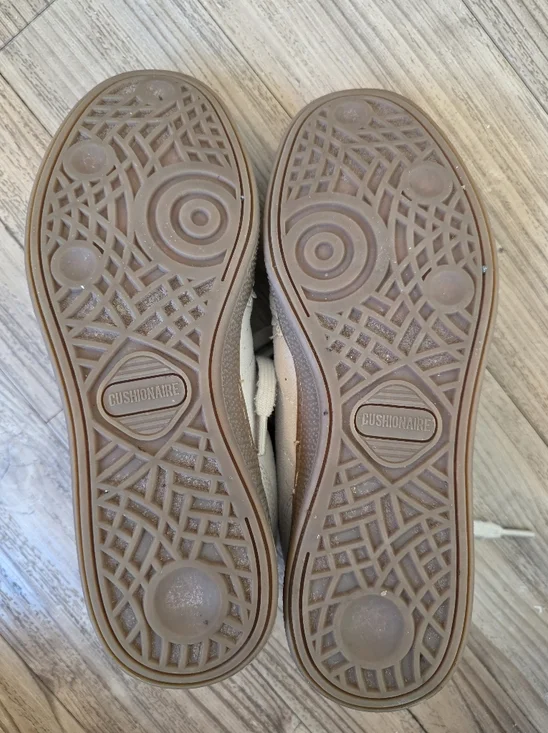 Belinda Casual Sneaker - Picture 8 of 9